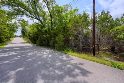 401 Mountain Crest Drive, Wimberley, TX 78676 - Photo 9