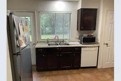 5263 Meadow Creek Drive, Austin, TX 78745 - Photo 9