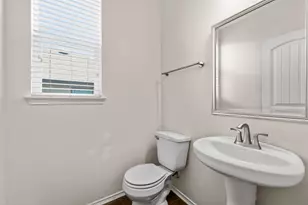 220 Saranac Dr, Elgin, TX 78621 - Photo 27