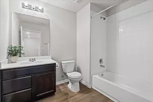 516 E Slaughter Ln, Austin, TX 78744 - Photo 33