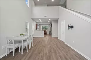 516 E Slaughter Ln, Austin, TX 78744 - Photo 9