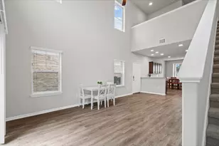 516 E Slaughter Ln, Austin, TX 78744 - Photo 3
