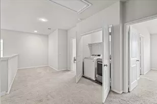 516 E Slaughter Ln, Austin, TX 78744 - Photo 27