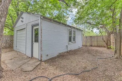 6409 Felix Avenue, Austin, TX 78741 - Photo 19