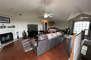 134 Clearwater Ct, Canyon Lake, TX 78133 - Photo 9