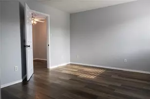 9212 Rowlands Sayle Rd, Austin, TX 78744 - Photo 29