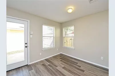 9212 Rowlands Sayle Road, Austin, TX 78744 - Photo 25