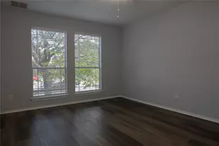 9212 Rowlands Sayle Rd, Austin, TX 78744 - Photo 33