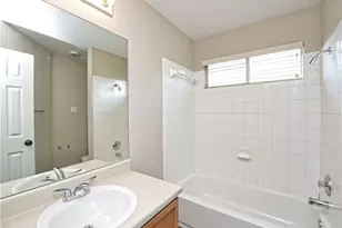 9212 Rowlands Sayle Rd, Austin, TX 78744 - Photo 15