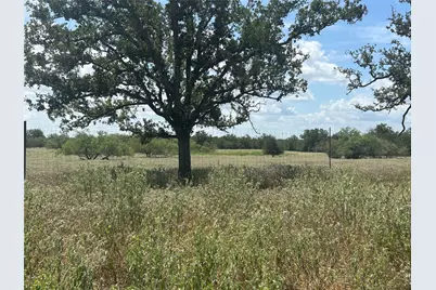 2238 Flash Circle, Luling, TX 78648 - Photo 9