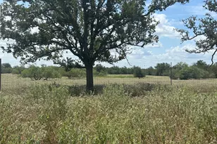 2238 Flash Cir, Luling, TX 78648 - Photo 9