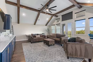 1008 Eagle Point Dr, Georgetown, TX 78628 - Photo 21