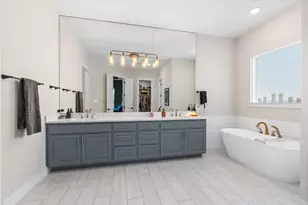 1008 Eagle Point Dr, Georgetown, TX 78628 - Photo 15