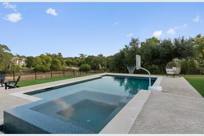 1008 Eagle Point Drive, Georgetown, TX 78628 - Photo 29