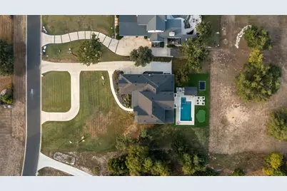 1008 Eagle Point Drive, Georgetown, TX 78628 - Photo 37