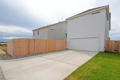 124 Barret Drive, Liberty Hill, TX 78642 - Photo 15