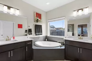 8709 Slater Dr, Austin, TX 78747 - Photo 13
