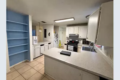 1210 Delano Street, Austin, TX 78721 - Photo 7