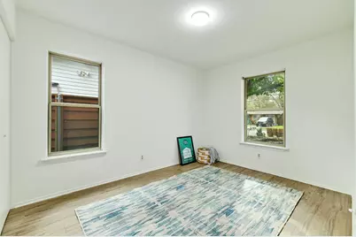 608 Amesbury Lane, Austin, TX 78752 - Photo 17