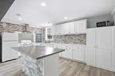 128 Skyview Terrace #B, Leander, TX 78641 - Photo 5