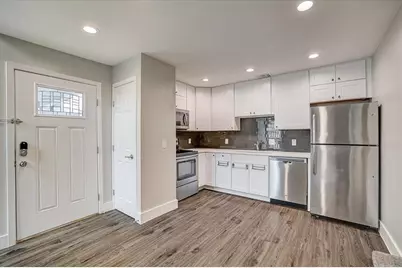 935 La Posada Drive #222, Austin, TX 78752 - Photo 5