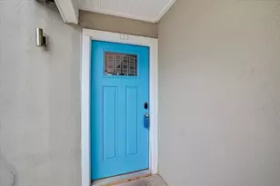 935 La Posada Dr, Austin, TX 78752 - Photo 33