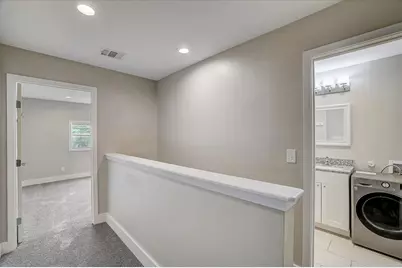 935 La Posada Drive #222, Austin, TX 78752 - Photo 15