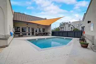 935 La Posada Dr, Austin, TX 78752 - Photo 21