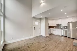 935 La Posada Dr, Austin, TX 78752 - Photo 7