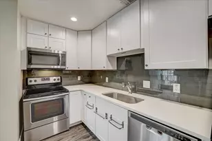 935 La Posada Dr, Austin, TX 78752 - Photo 3