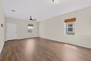 12713 Robert Taft St, Manor, TX 78653 - Photo 5