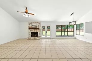 1010 Serenada Dr, Georgetown, TX 78628 - Photo 13