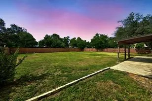 1010 Serenada Dr, Georgetown, TX 78628 - Photo 31