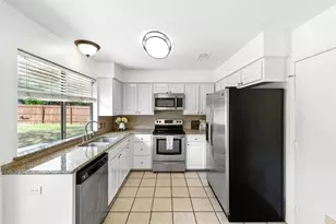 1010 Serenada Dr, Georgetown, TX 78628 - Photo 19