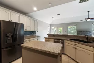 7201 Breezy Pass Cove, Austin, TX 78749 - Photo 11