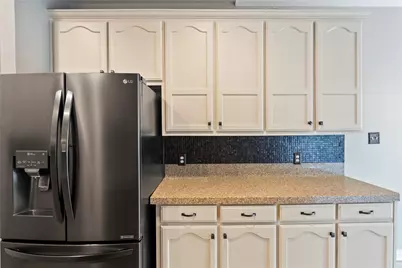 7201 Breezy Pass Cove, Austin, TX 78749 - Photo 13