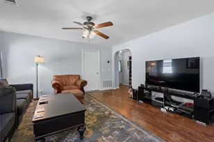 214 Pentire Way, Hutto, TX 78634 - Photo 7