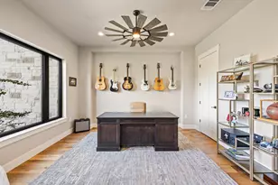 4746 R O Dr, Spicewood, TX 78669 - Photo 11