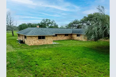 341 County Road 233 Road, Hallettsville, TX 77964 - Photo 3