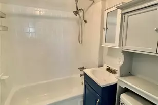 1205 Olander St, Austin, TX 78702 - Photo 17