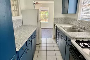 1205 Olander St, Austin, TX 78702 - Photo 7