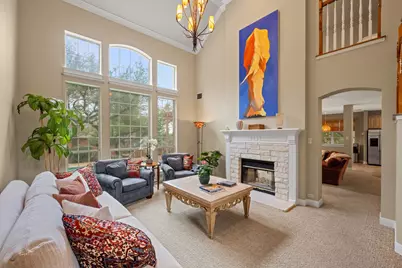 10417 Peonia Court, Austin, TX 78733 - Photo 5