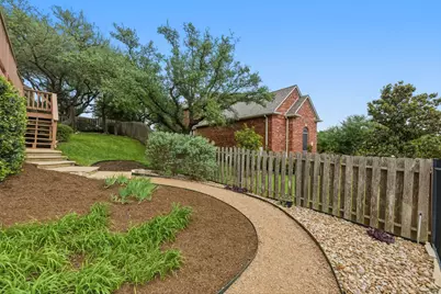 10417 Peonia Court, Austin, TX 78733 - Photo 33