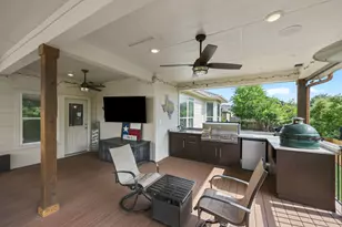 741 Wiltshire Dr, Hutto, TX 78634 - Photo 33