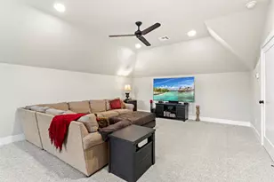 1687 Noble Trl, Canyon Lake, TX 78133 - Photo 31