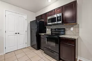 6700 Cooper Ln, Austin, TX 78745 - Photo 17