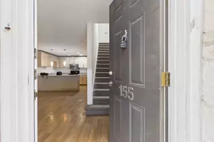 711 W 32nd St, Austin, TX 78705 - Photo 3