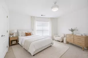 711 W 32nd St, Austin, TX 78705 - Photo 1