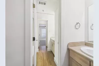 711 W 32 Street #155, Austin, TX 78705 - Photo 21