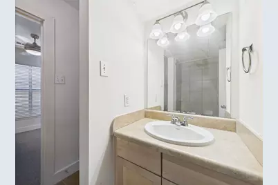 711 W 32 Street #155, Austin, TX 78705 - Photo 25